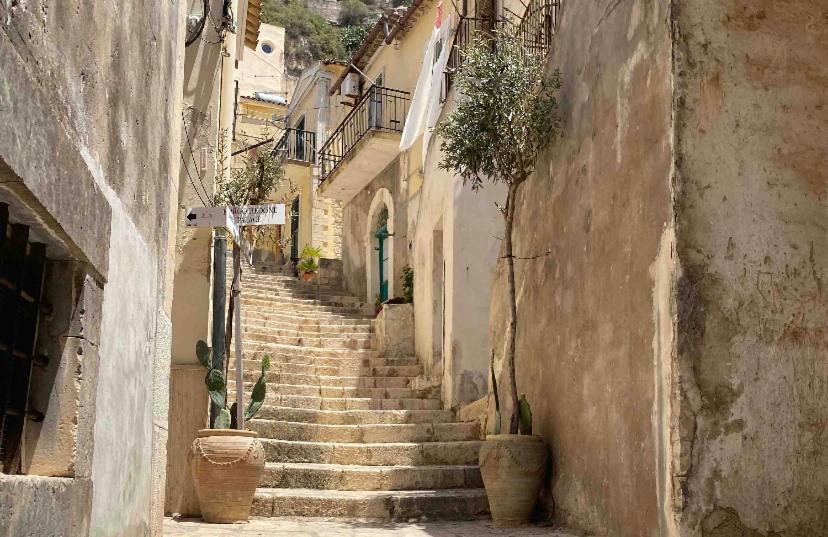 Intown - Dammuso In Pieno Centro Storico Vila Scicli Exterior foto